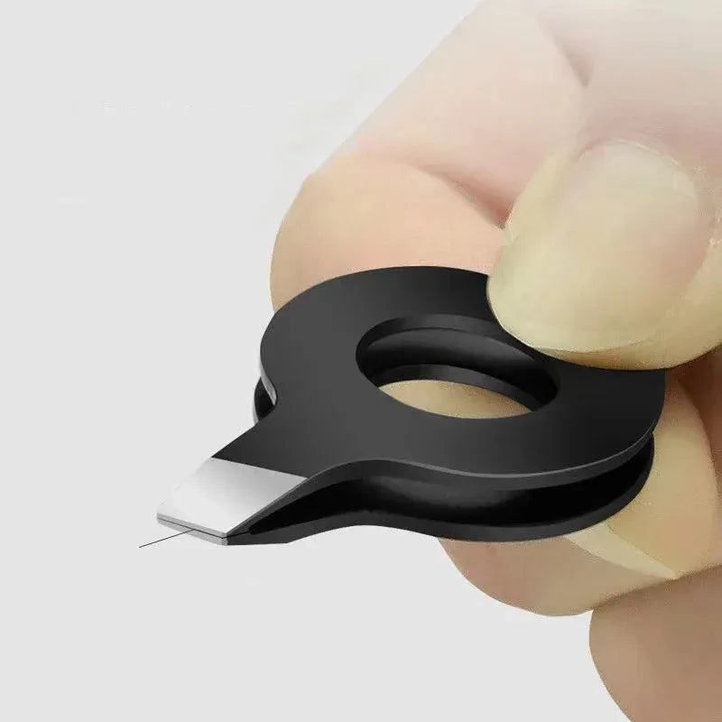 Slant Tip Eyebrow Hair Remover Tweezer — Hollow Handle