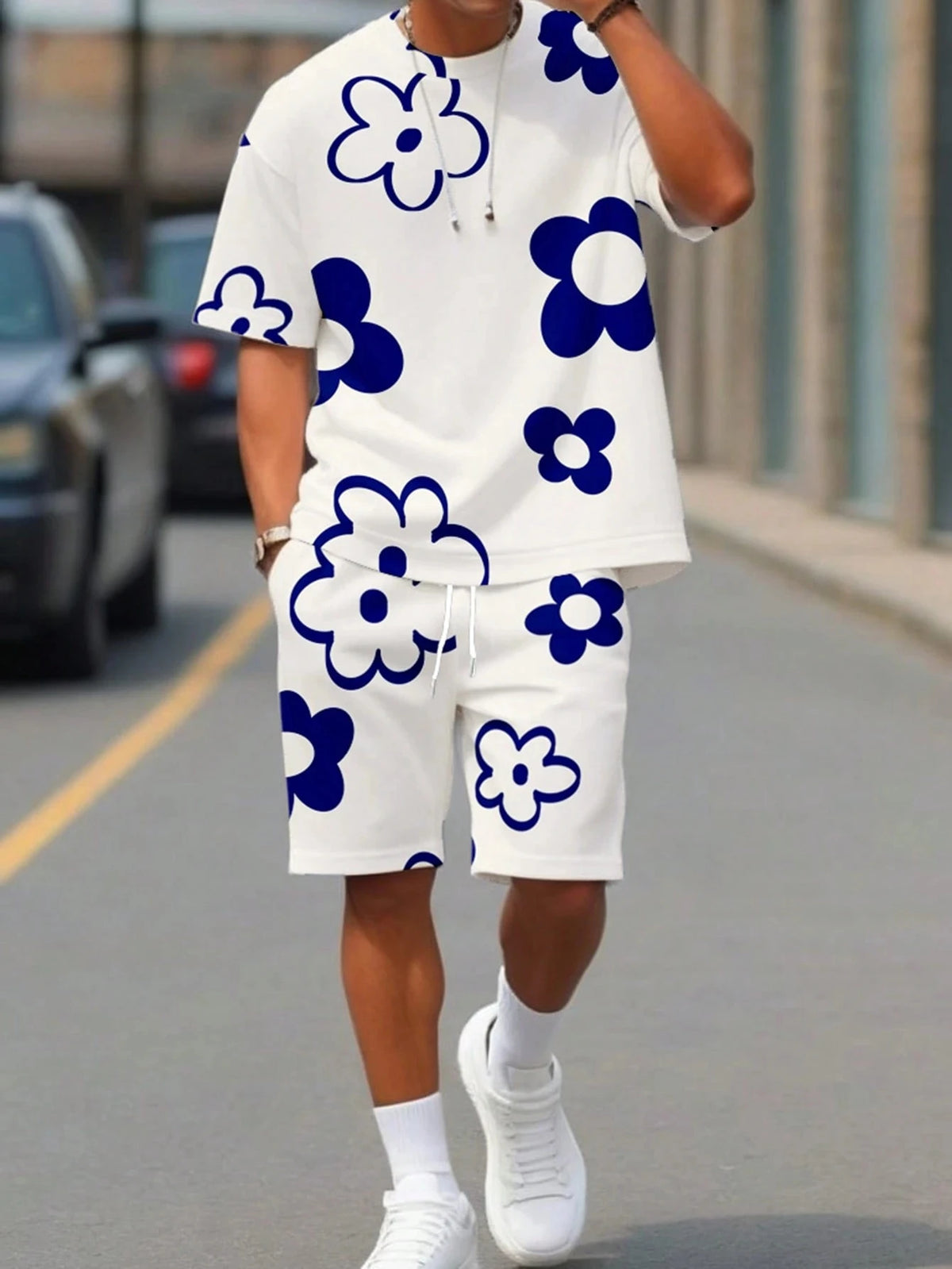 Men's Flower Graphic Print T-Shirt & Elastic Waist Shorts Casual Two-Piece Set