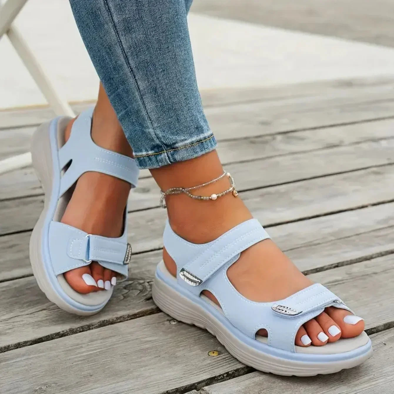 Women's Fashion Platform Sandals 2025 – Lightweight Travel Beach Slippers