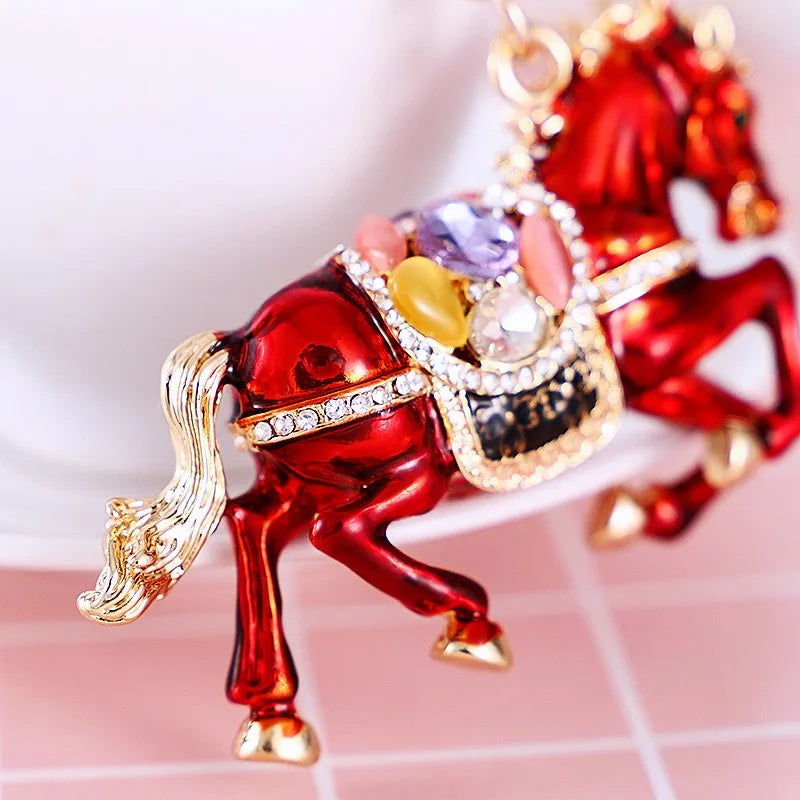 Cute Metal Horse Keychain – Zinc Alloy Bag Pendant Key Ring Gift for Women & Men
