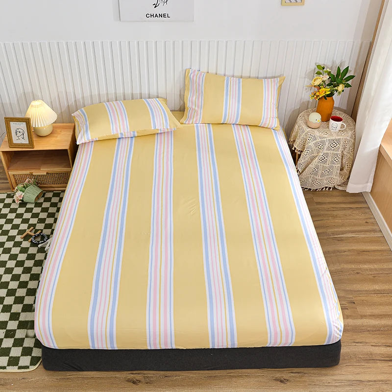 White Marble Print Fitted Bed Sheet with Elastic Band | Single, Queen & King Size, All-Around Bed Cover