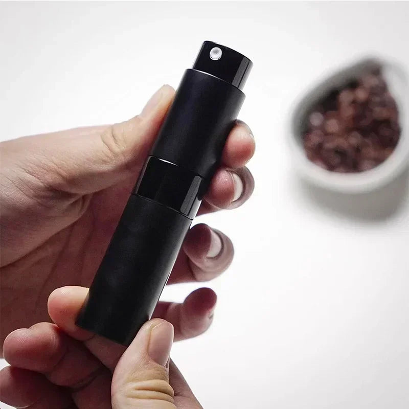 Coffee Beans Dosing Cup with Spray Humidifier — Anti-Static Espresso Grinder Accessory