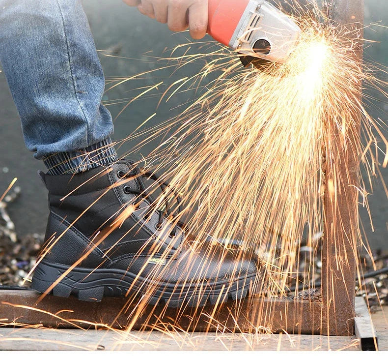 Men's Retro Leather Ankle Boots — Lace-Up Microfiber Business Booties with Rubber Sole