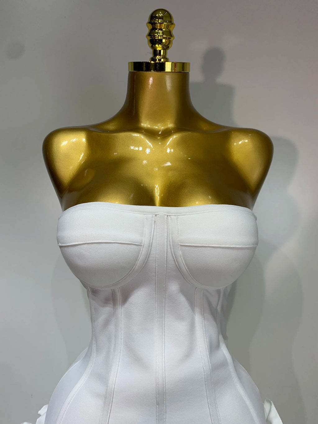 Flower Embellished Strapless Bandage Mini Dress — Backless Bodycon Celebrity Party Dress