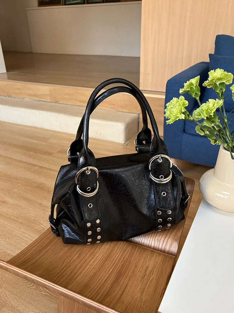 Women's Rivet PU Leather Motorcycle Shoulder Bag – Hot Girl Underarm Handbag in Black & White