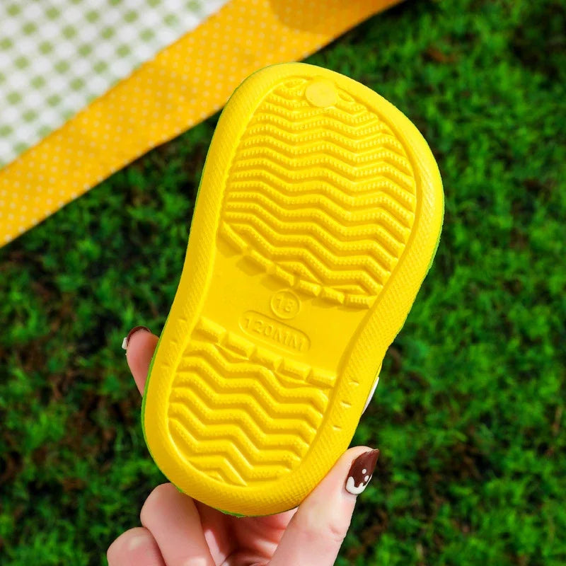 Kids' Fun Print Flat Sandals – Soft Sole Garden Clogs for Boys & Girls