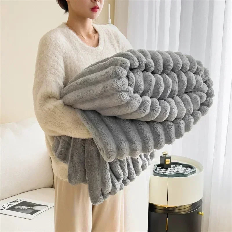 Faux Rabbit Fur Blanket – Plush Throw & Bedding Set Options