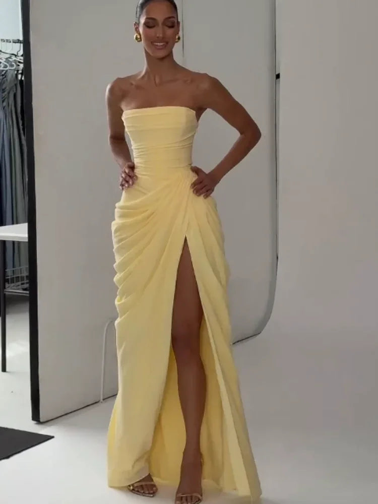 Elegant Yellow Strapless Pleated Maxi Gown — Waist-Cinching Split Evening Dress