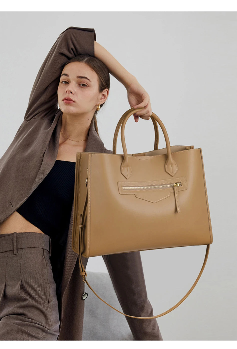 Luxury Cowhide Leather Tote Bag – Large Capacity Shoulder Bag with Laptop Compartment for Women