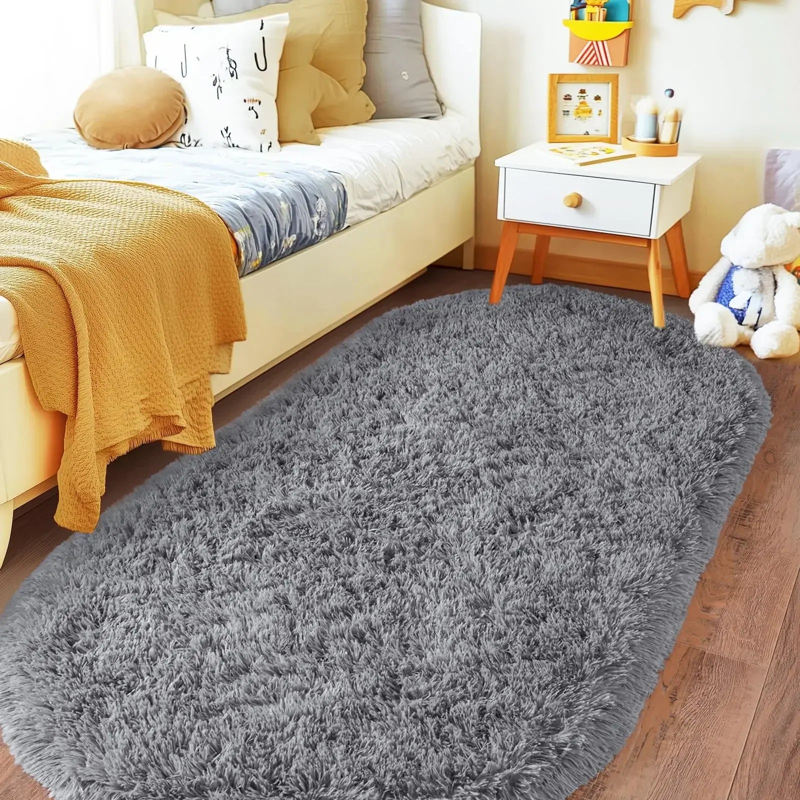 VIKAMA Solid Colour Oval Rug Soft, Warm and Non-Slip Entrance Hallway Doormat Bedroom Entrance Rug Bedside Carpet Home Decor