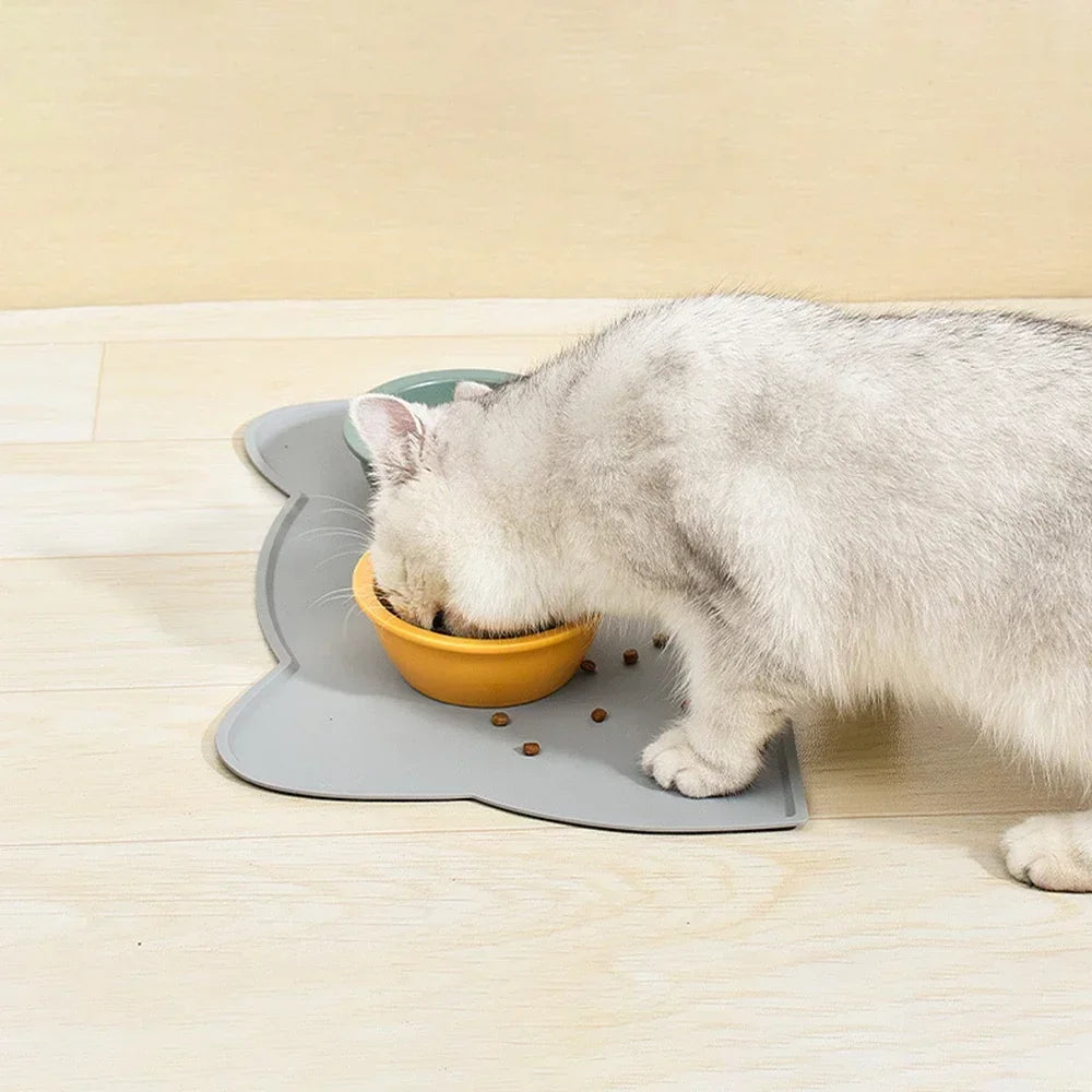 Waterproof Pet Placemat — Easy Clean
