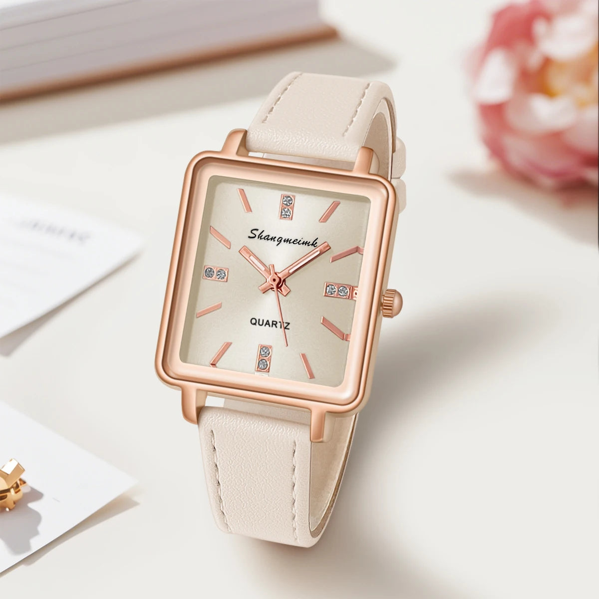 Minimalist Women's PU Leather Quartz Wrist Watch