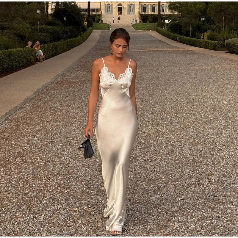 Lace Patchwork Satin Maxi Gown — V-Neck Sleeveless Backless Evening Dress