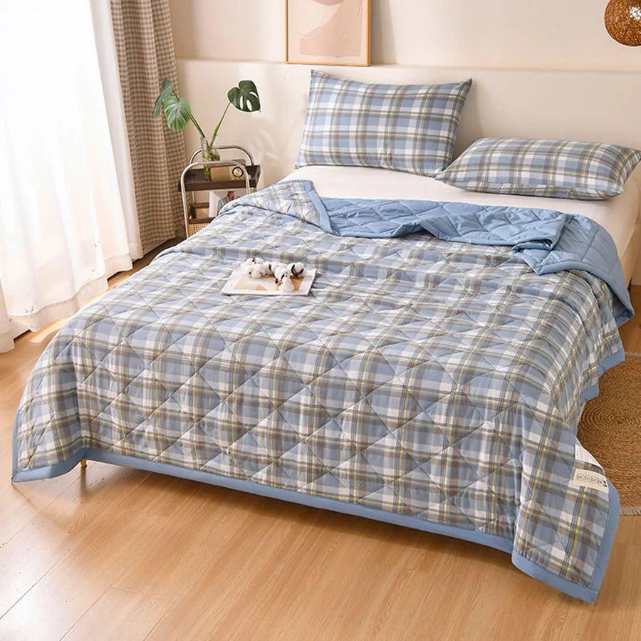 Summer Thin Comforter – Soft Air-Conditioned Quilt, Machine Washable, Single to Double