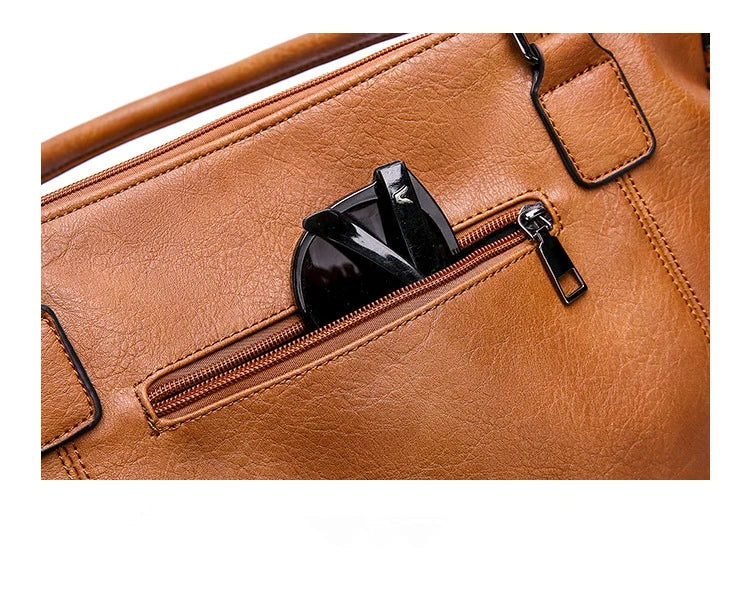 Vintage Patent Leather Pillow Shoulder Bag – Luxury Hobo Crossbody Handbag for Women