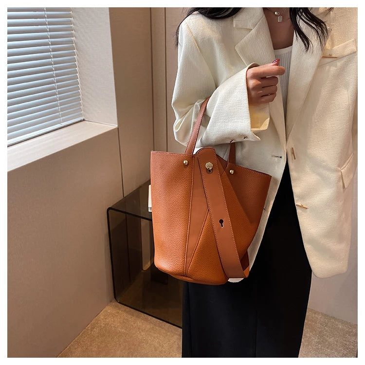 Luxury PU Bucket Bag – Trending Crossbody Shoulder Tote for Women 2026