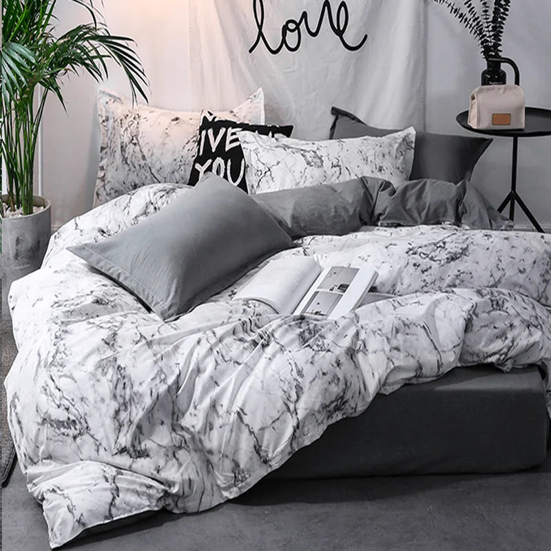 Black & White Duvet Cover Set – 200TC 3-Piece Bedding with 2 Pillowcases, 10 Sizes