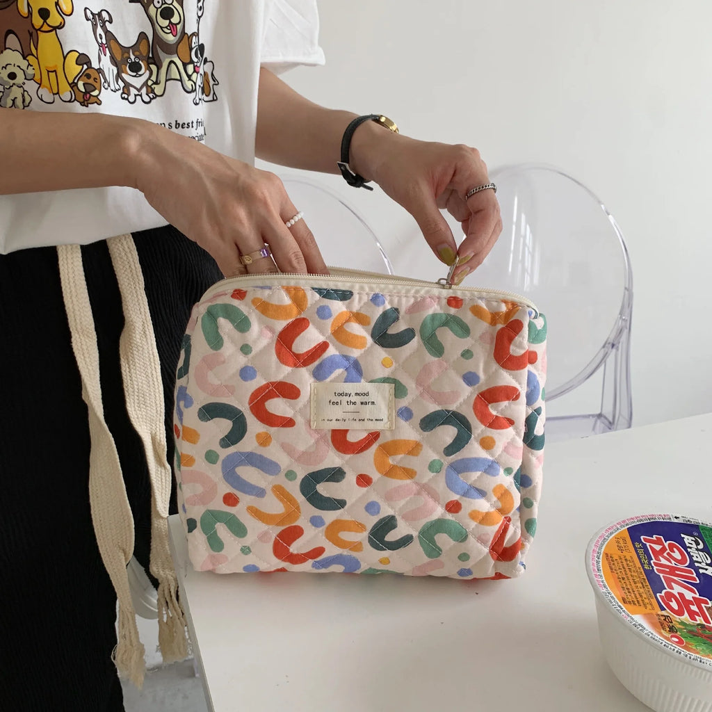 Large Capacity Cosmetic Clutch Bag – Women's Travel Makeup Storage Bag with Zipper