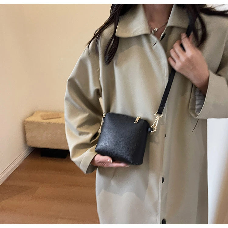 Fashion Simple PU Leather Bucket Shoulder Bag – Luxury Commuter Handbag for Women