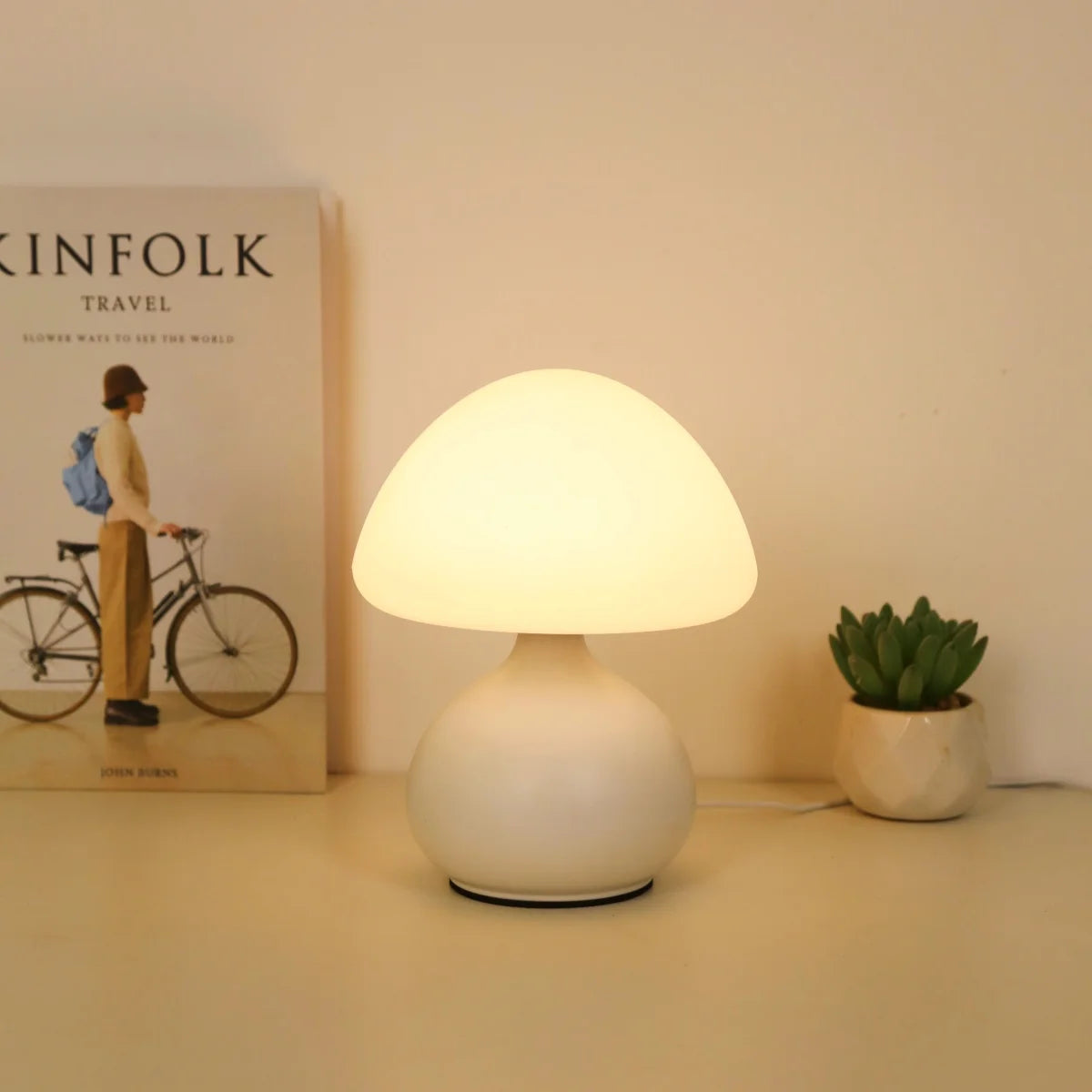 Mushroom Table Lamp – 3 Light Modes & Dimming