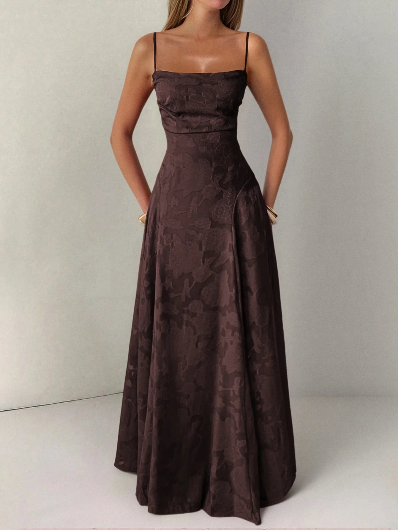 Strapless Tube Top Fit & Flare Midi Dress — Sexy Sleeveless Wedding Banquet Party Dress
