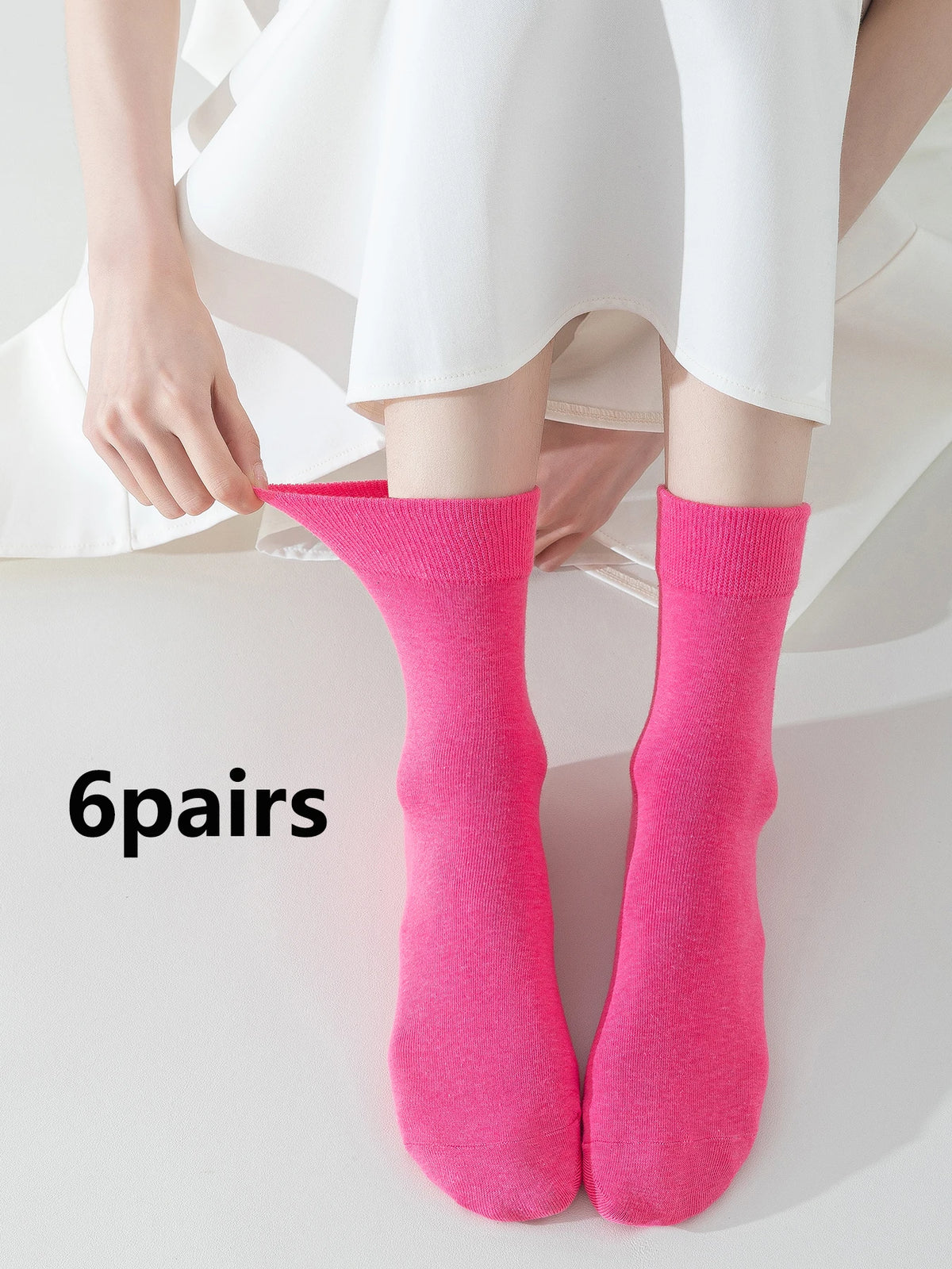 Women's Diabetic Non-Binding Cotton Crew Socks – 6 Pairs Loose-Fit, Comfortable & Ventilated for All Occasions