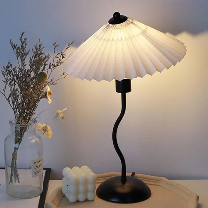 Retro LED Table Lamp – White Shade & Black Base