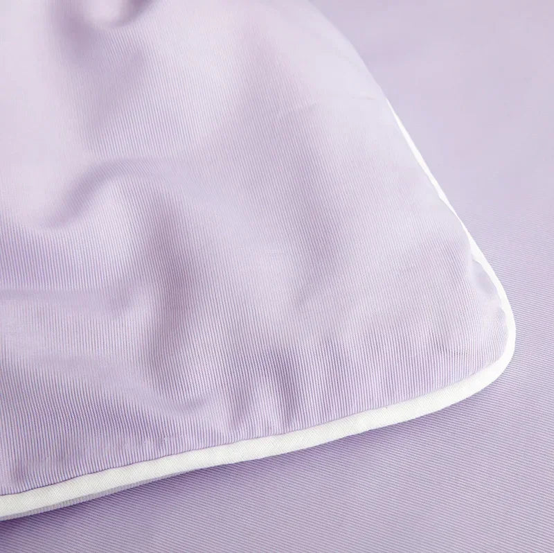 Ice Silk Cooling Blanket – Lightweight Smooth Summer Comforter, Twin & King, Air Condition Quilt