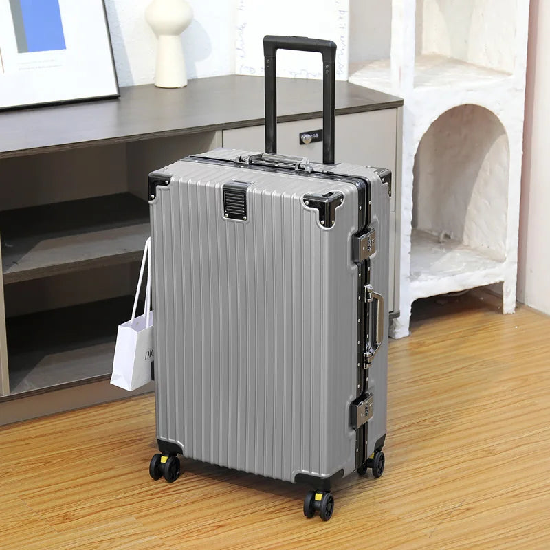 Aluminum Frame Leather Trolley Case — 20"/24"/26"/28" Universal Wheels