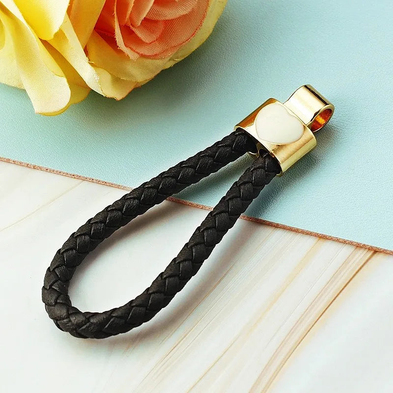 Cute Metal Horse Keychain – Zinc Alloy Bag Pendant Key Ring Gift for Women & Men