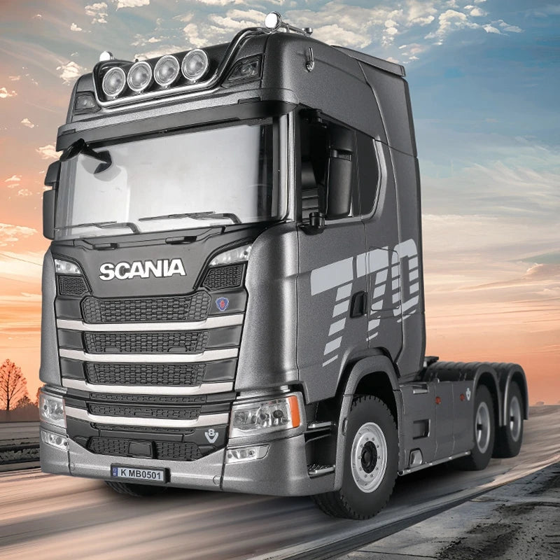 HUINA 1501 1:18 Scale RC Semi Trailer Truck with Sound & Lights – 770S Flatbed Engineering Model