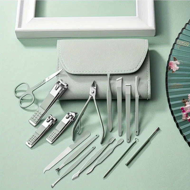 16-Piece Professional Nail Clippers & Cuticle Nippers Set – Manicure & Pedicure Kit with Travel Case