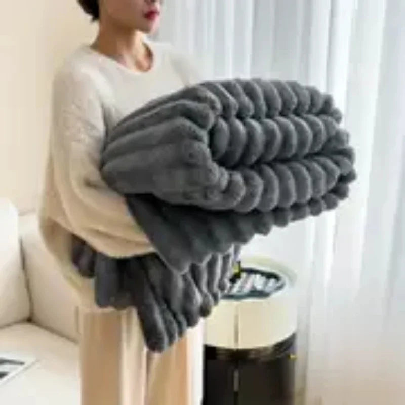 Plush Ribbed Throw Blanket – Large Soft Cozy Anti-Static Sofa & Bed Blanket, Lightweight