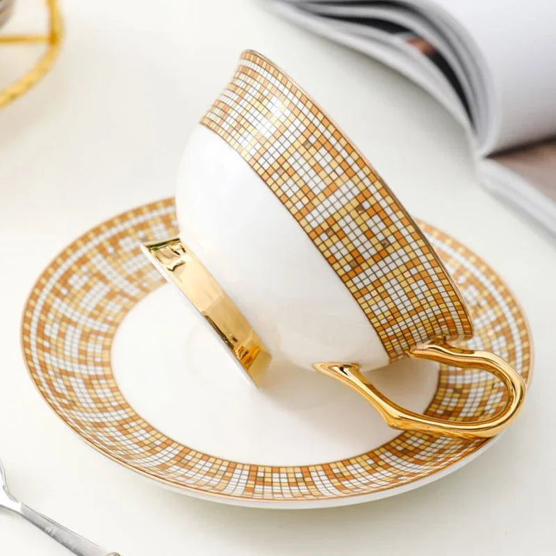 Ceramic Teacup & Saucer – Gold-Tone Mosaic, 220ml