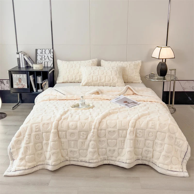 Heart Pattern Fleece Blanket – Cozy Throw & Bedding Sets