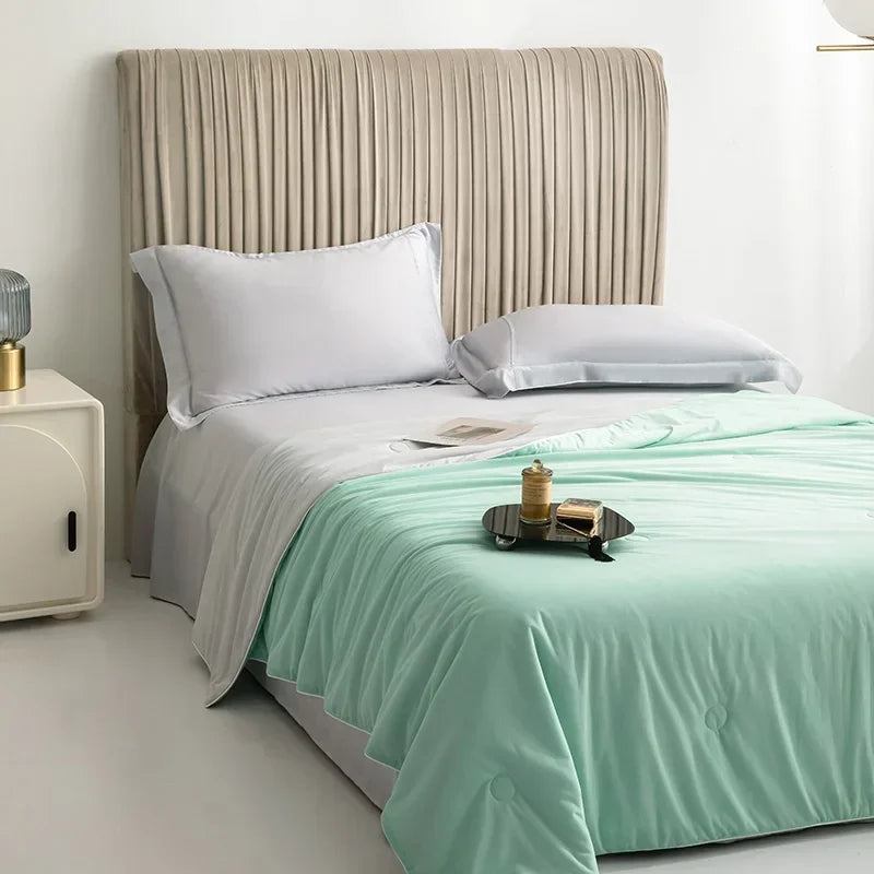 Ice Silk Cooling Blanket – Lightweight Smooth Summer Comforter, Twin & King, Air Condition Quilt