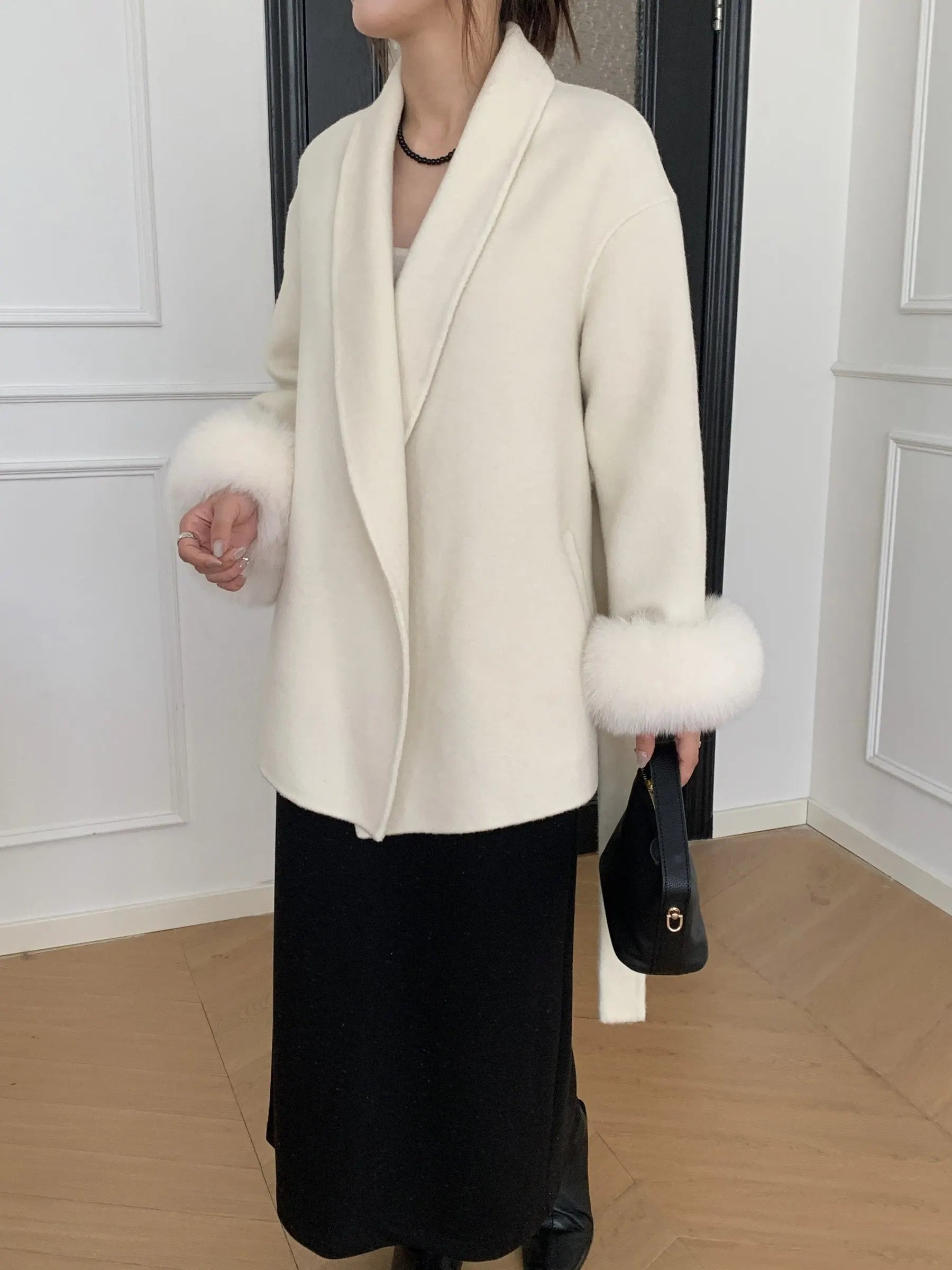 Women's Short Lace-Up Cashmere Wool Coat – Slim Lapel Autumn Winter Outerwear