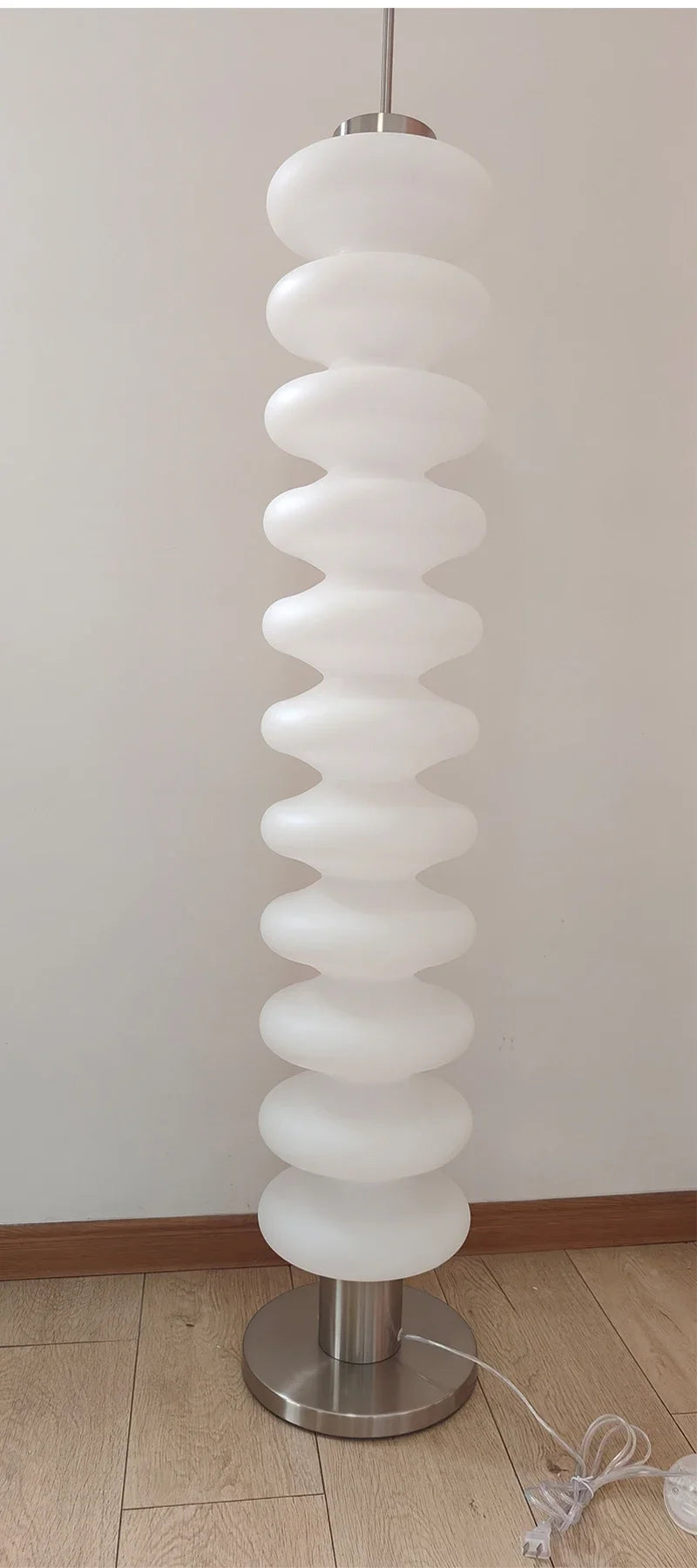 Dimmable LED Floor Lamp – Acrylic Shade Design