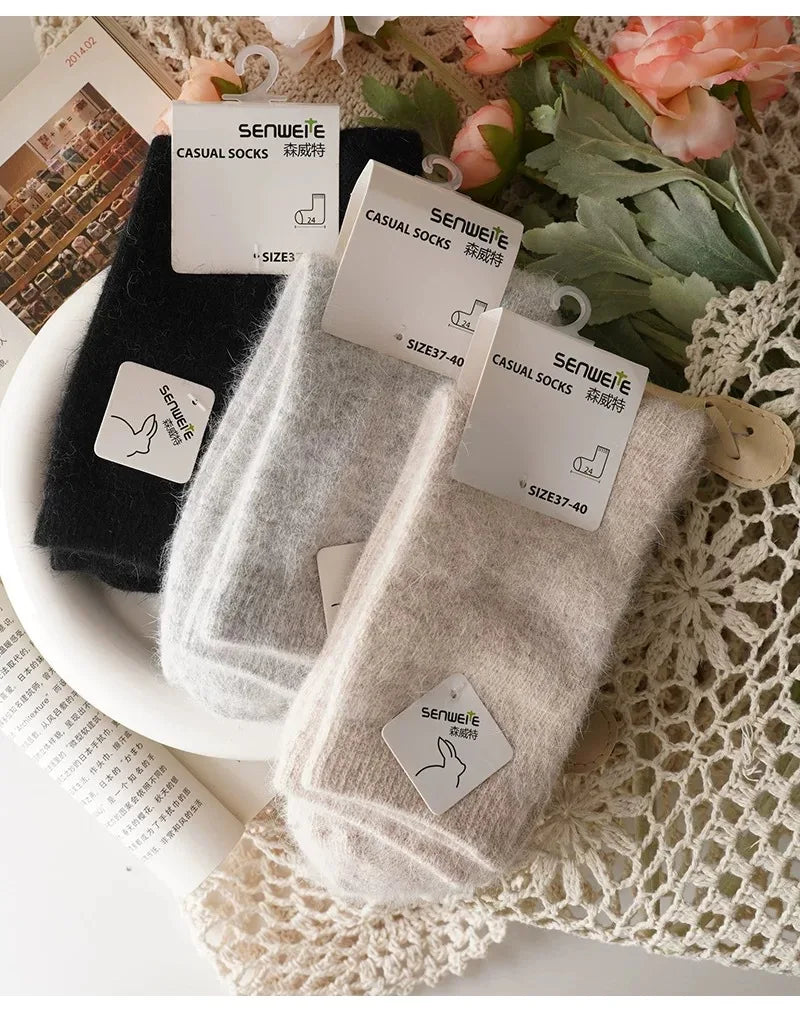 Thick Cashmere-Blend Winter Crew Socks