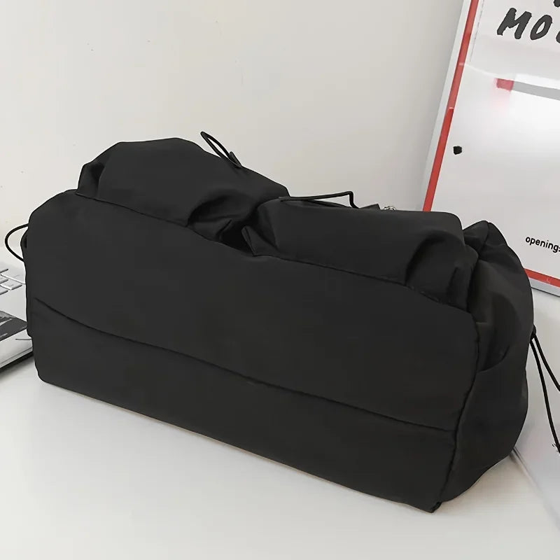 Fashionable Drawstring Crossbody Bag – Spacious Zipper Closure Shoulder Bag with Bag Charm
