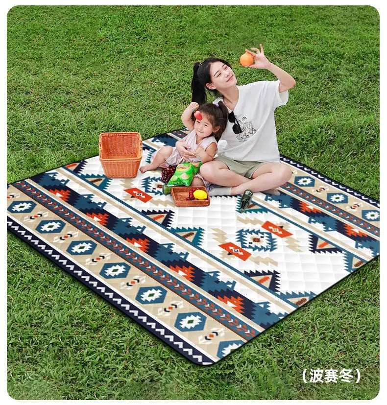 Waterproof Picnic Blanket – 200x200cm Large Beach Mat with Carrying Handle for Camping & Outdoor