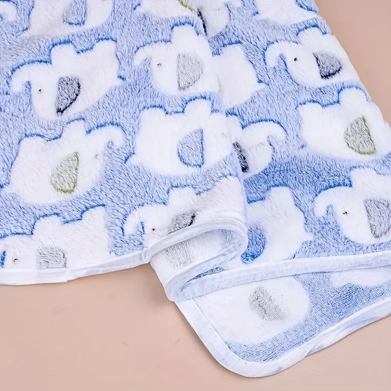 Cartoon Elephant Pet Blanket – Soft Cozy Flannel Throw for Dogs, Cats, Puppies & Kittens, Christmas Gift