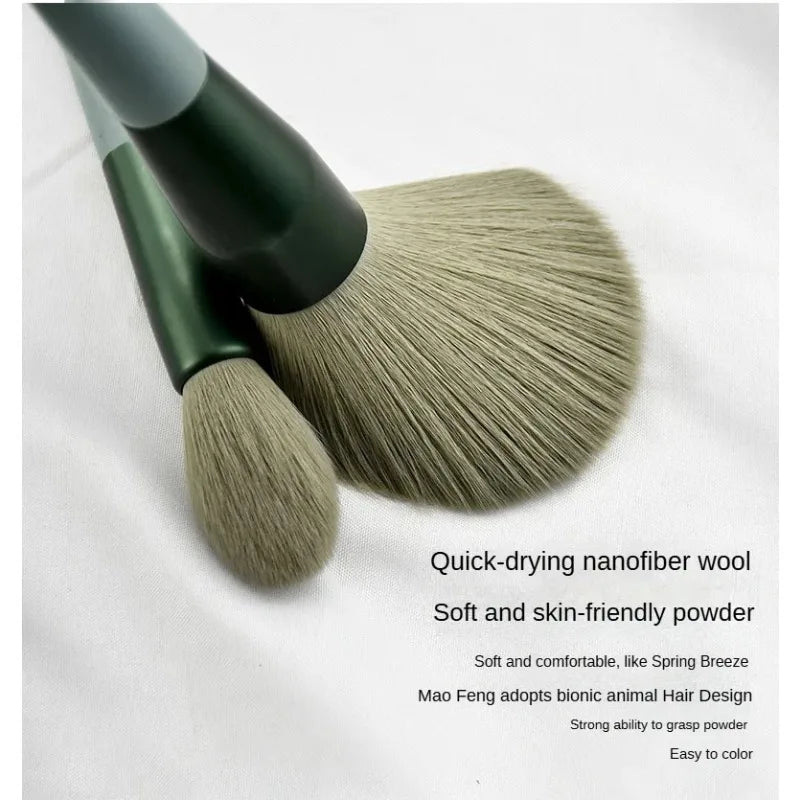 Soft Hair Makeup Brush Set — Foundation & Blush