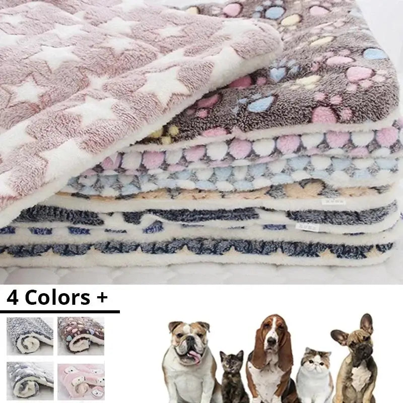 Bear Pattern Pet Sleeping Mat – Soft Thickened Fleece Dog & Cat Bed Blanket Pad, Washable