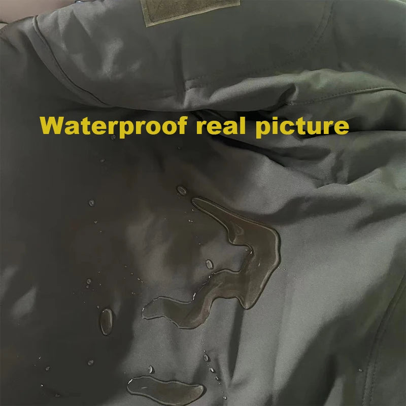 Men's Hooded Softshell Jacket – Multi-Pocket Outdoor Layer
