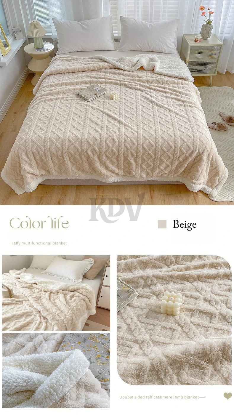 Double-Layer Fleece Blanket – Plush Sofa & Bed Comfort