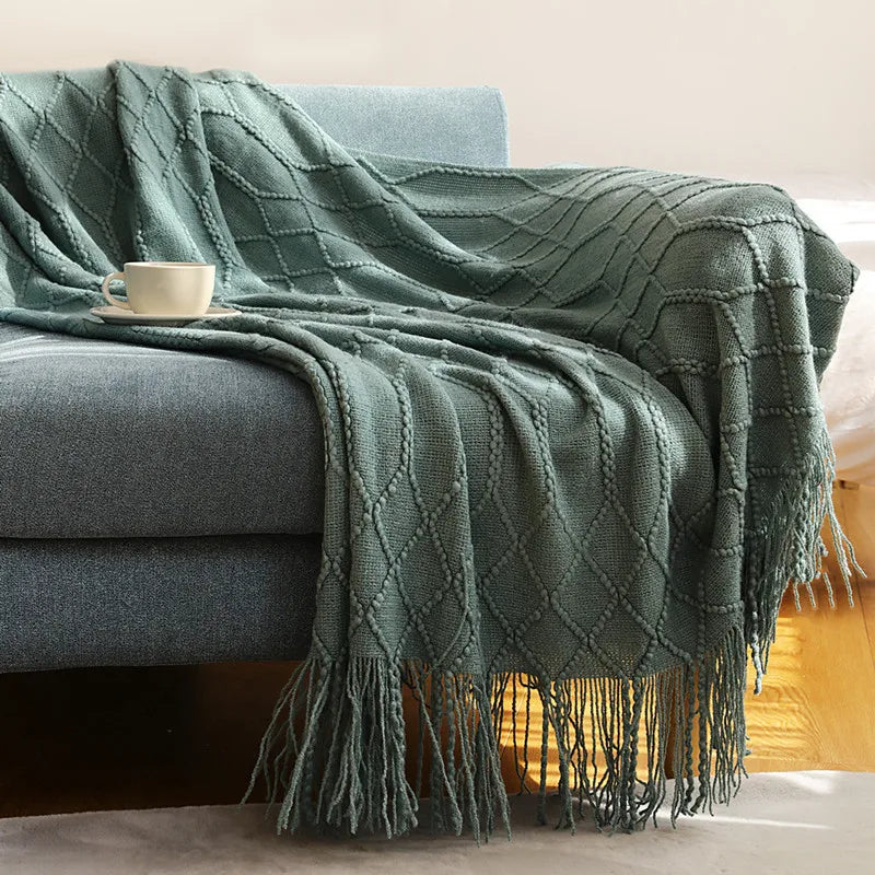 Knitted Acrylic Throw Blanket with Tassels – Chunky Farmhouse Style, 28 Colors & 2 Sizes