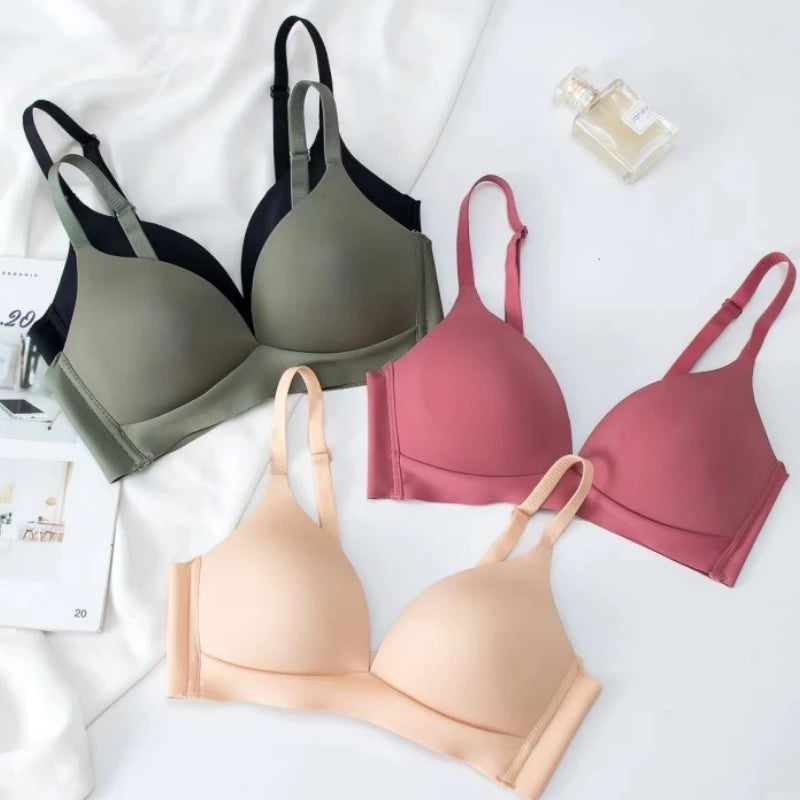 Japanese Seamless Deep-V Wireless Push-Up Bra — Comfortable Everyday Lingerie