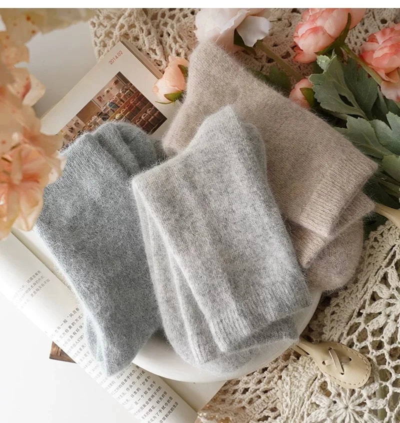 Thick Cashmere-Blend Winter Crew Socks