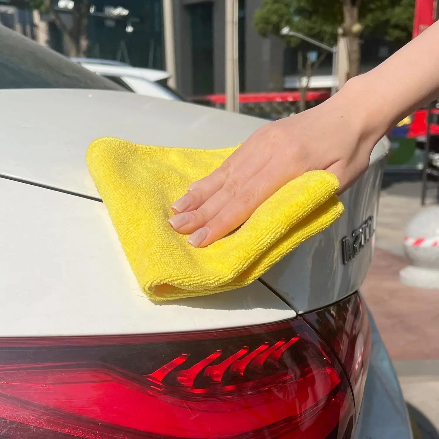 5-Pack Microfiber Cleaning Cloths — 30x30cm Multi-Color Rags for Car, Kitchen & Glass